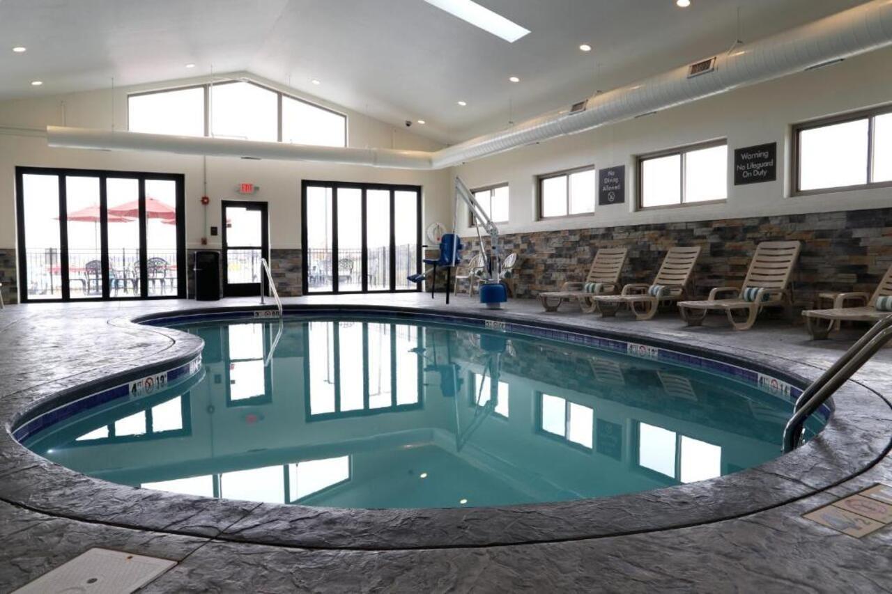 Sleep Inn & Suites Belmont - St. Clairsville Esterno foto