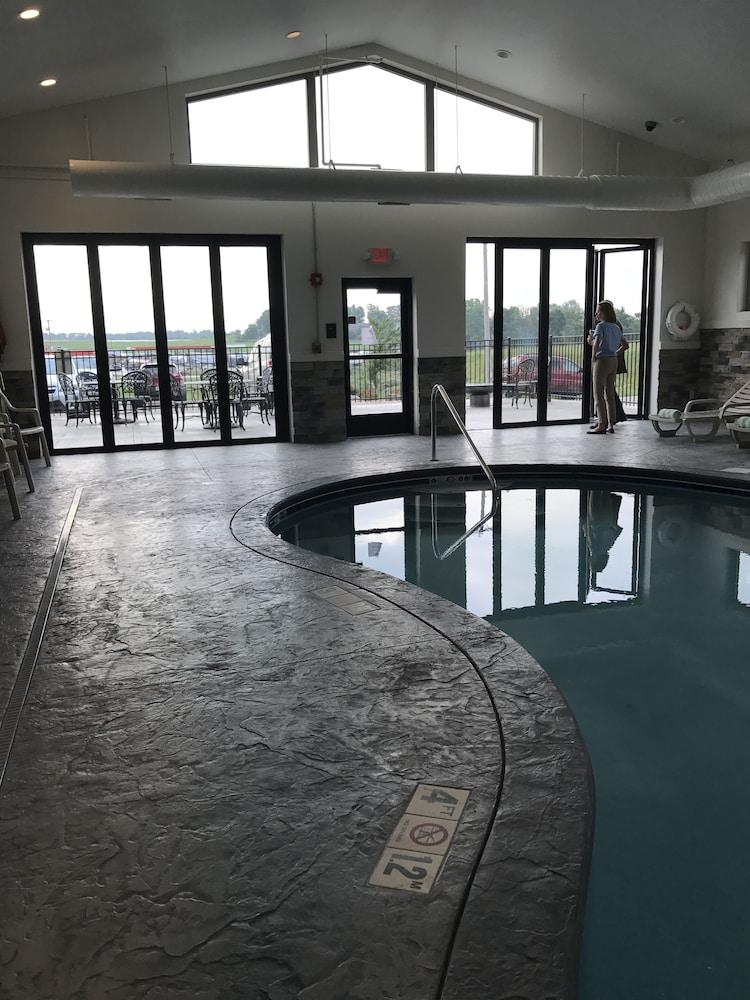Sleep Inn & Suites Belmont - St. Clairsville Esterno foto