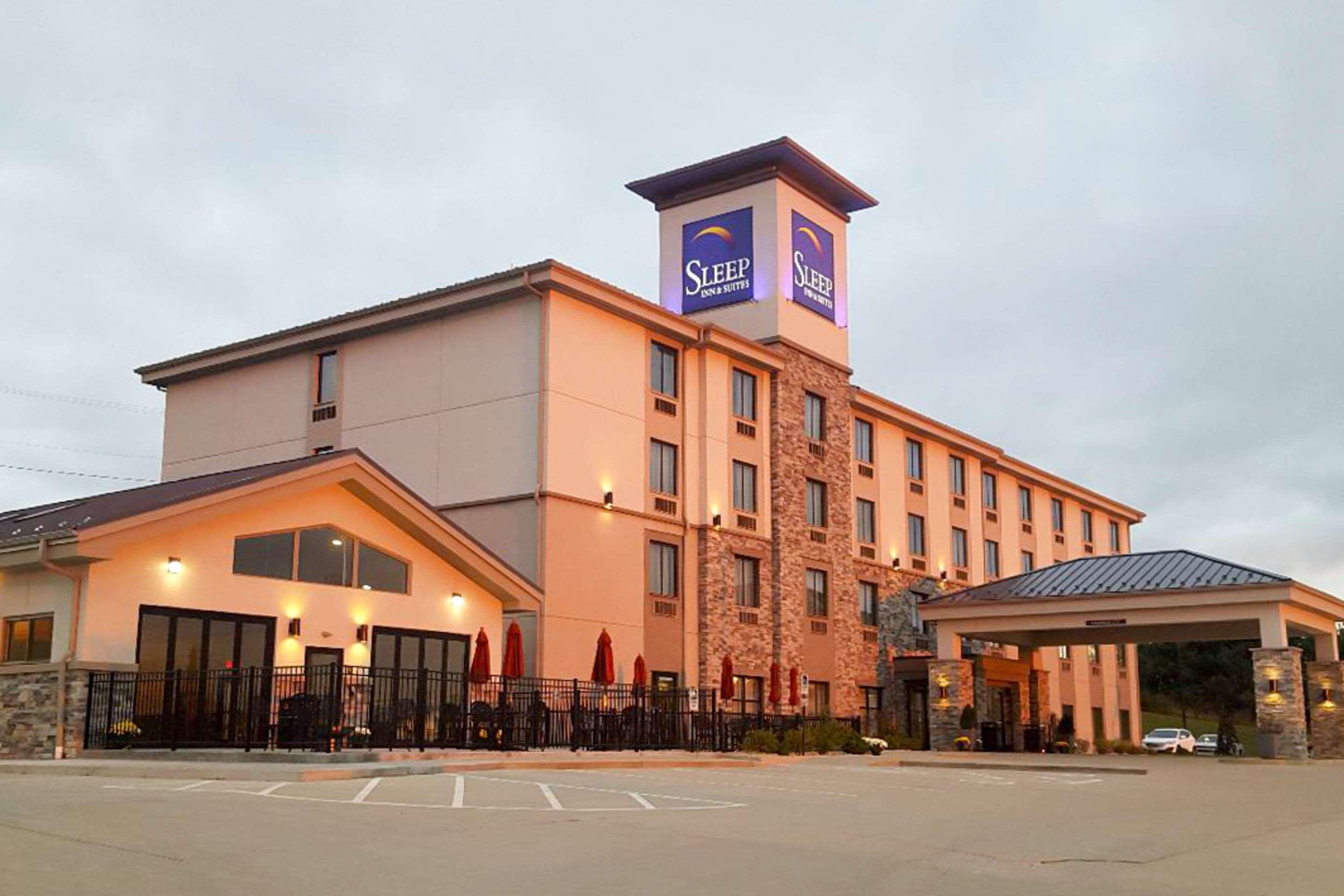 Sleep Inn & Suites Belmont - St. Clairsville Esterno foto