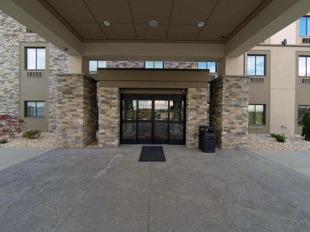 Sleep Inn & Suites Belmont - St. Clairsville Esterno foto