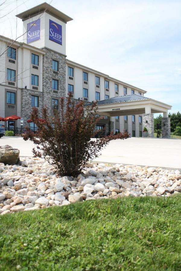 Sleep Inn & Suites Belmont - St. Clairsville Esterno foto